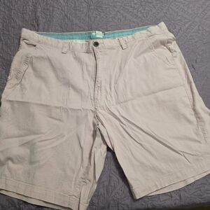 Men's Flat-Front Light Pink Cotton Shorts